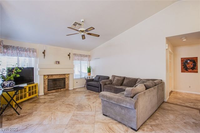 4636 Victoria Beach Way, Las Vegas, NV 89130