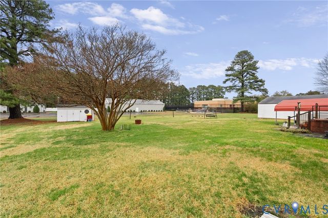 119 Seyler Dr, Petersburg, VA 23805