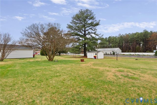 119 Seyler Dr, Petersburg, VA 23805