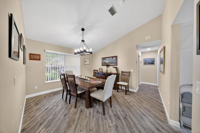 542 SW Sanctuary Drive, Port St. Lucie, Port St Lucie, FL 34986