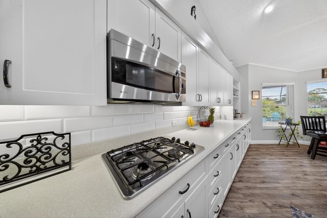 542 SW Sanctuary Drive, Port St. Lucie, Port St Lucie, FL 34986