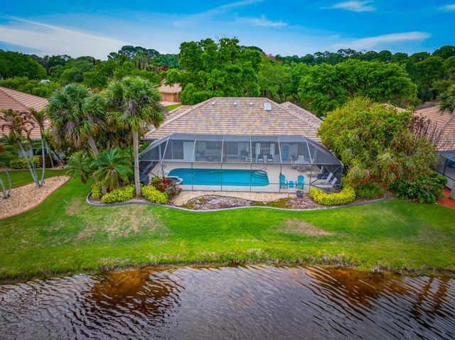 542 SW Sanctuary Drive, Port St. Lucie, Port St Lucie, FL 34986