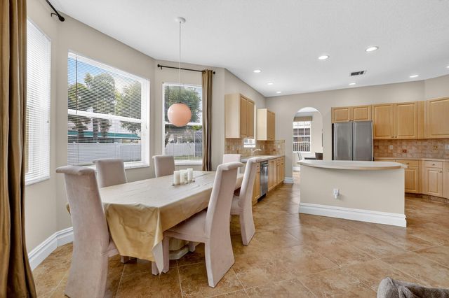 2173 Bellcrest Circle, Royal Palm Beach, FL 33411