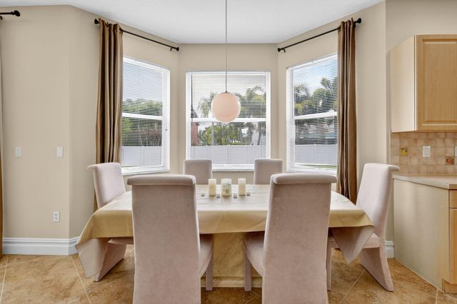 2173 Bellcrest Circle, Royal Palm Beach, FL 33411