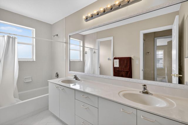 2173 Bellcrest Circle, Royal Palm Beach, FL 33411