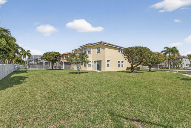 2173 Bellcrest Circle, Royal Palm Beach, FL 33411