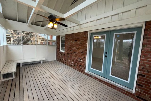 3122 GLENFINNAN RD, Memphis, TN 38128