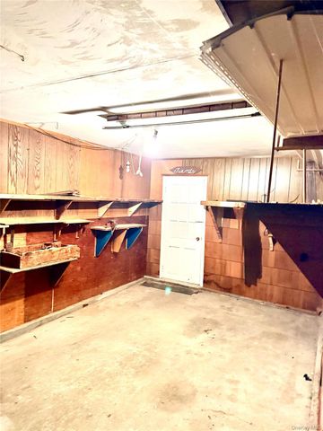 20 Catherine Drive, Selden, NY 11784