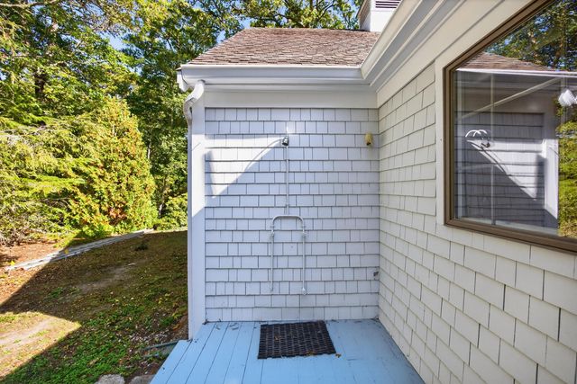 34 Lake Drive, Orleans, MA 02653