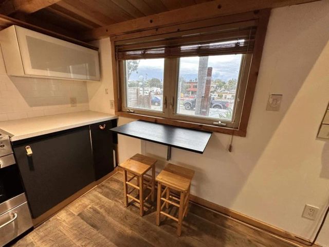 1549 N Vulcan 1, Encinitas, CA 92024