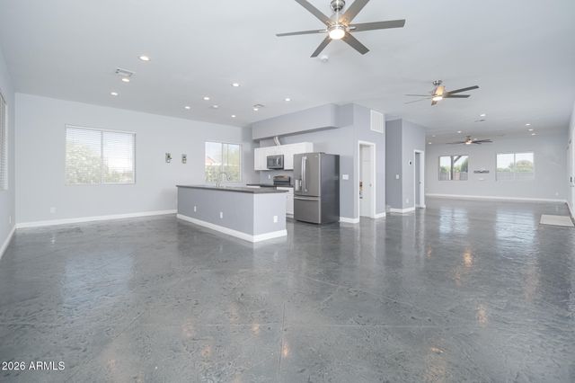 12945 W VARNEY Road, El Mirage, AZ 85335