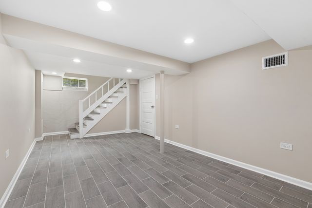 10407 S Eberhart Avenue, Chicago, IL 60628