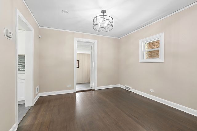 10407 S Eberhart Avenue, Chicago, IL 60628