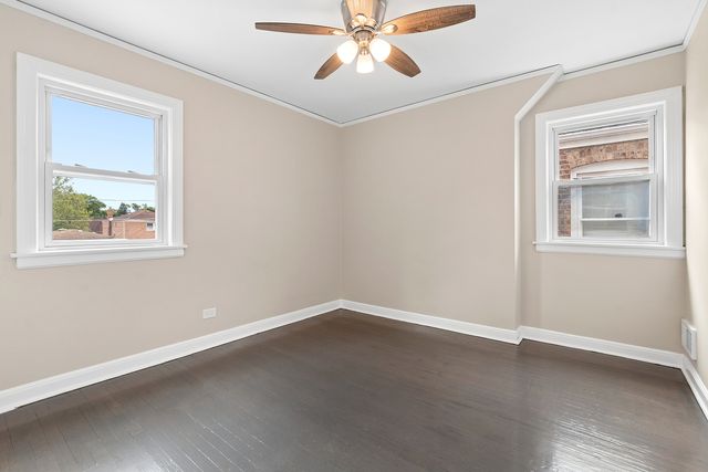 10407 S Eberhart Avenue, Chicago, IL 60628