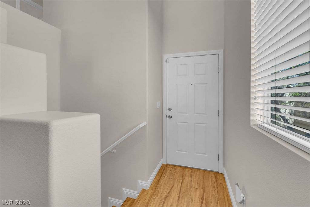10512 Nantucket Ridge Avenue, Las Vegas, NV 89166 — photo 5