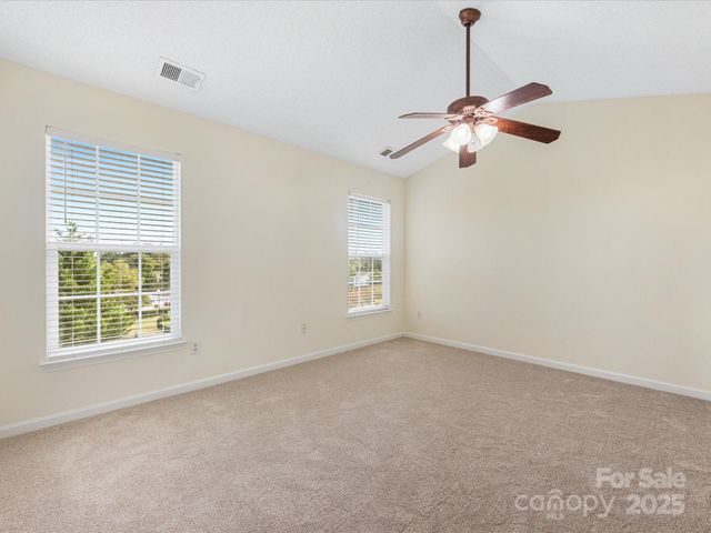 2914 Bridgeville Lane, Charlotte, NC 28262