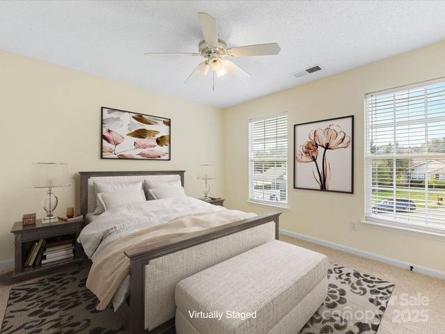2914 Bridgeville Lane, Charlotte, NC 28262