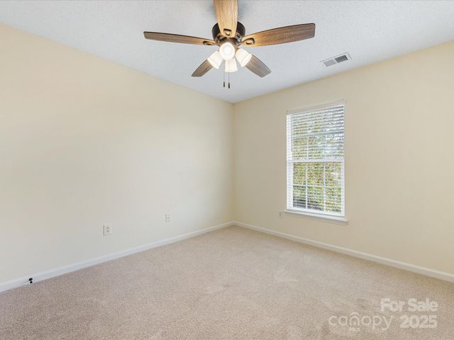 2914 Bridgeville Lane, Charlotte, NC 28262