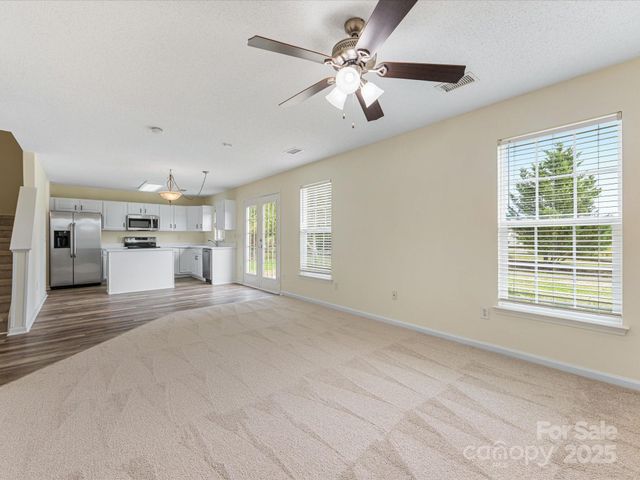 2914 Bridgeville Lane, Charlotte, NC 28262