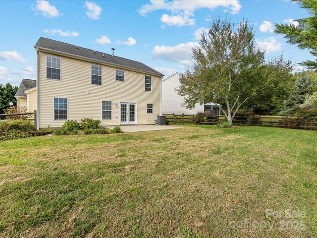 2914 Bridgeville Lane, Charlotte, NC 28262