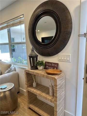 780 10th AVE S 1, Naples, FL 34102