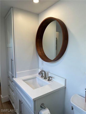 780 10th AVE S 1, Naples, FL 34102