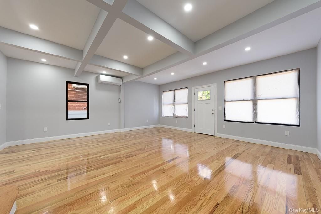 19716 Linden Boulevard, Saint Albans, NY 11412 — photo 4