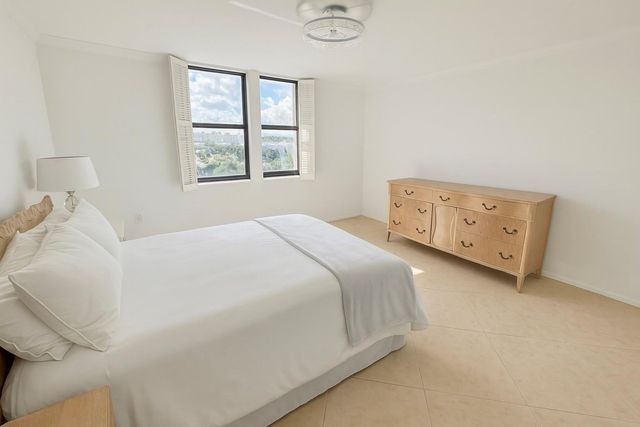 3460 S Ocean Boulevard 608, Palm Beach, FL 33480