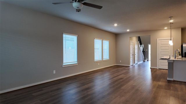 16993 Juniper Blossom Bend, Conroe, TX 77302