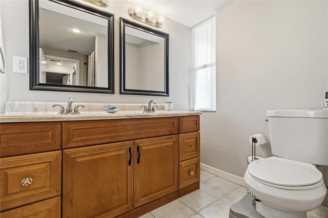 395 GULF BREEZE BOULEVARD, Venice, FL 34293