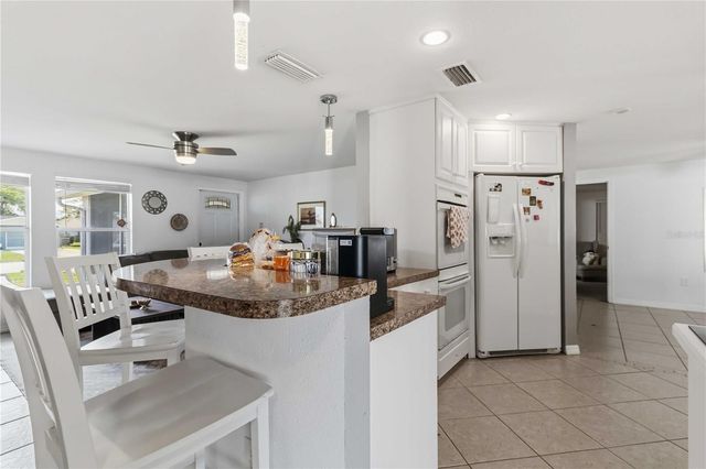 395 GULF BREEZE BOULEVARD, Venice, FL 34293