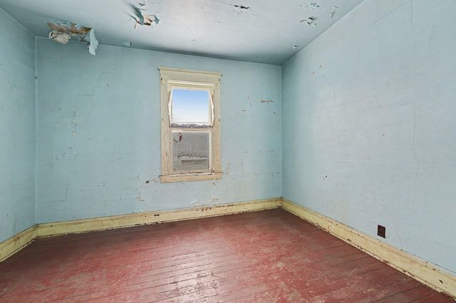 4944 Kennedy Avenue, East Chicago, IN 46312