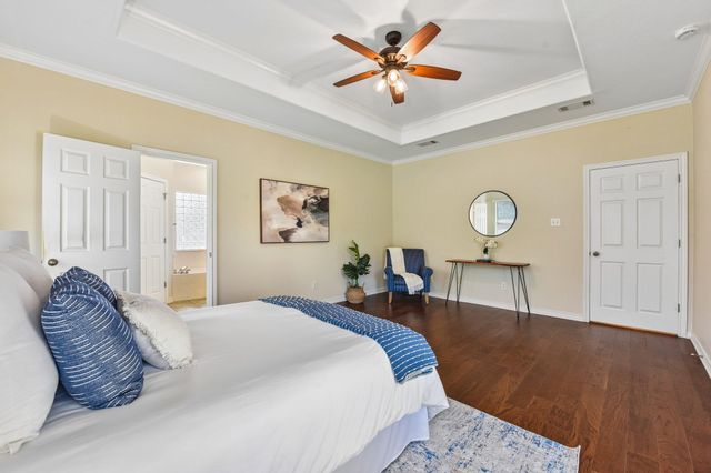 100 Grove LN, Buda, TX 78610