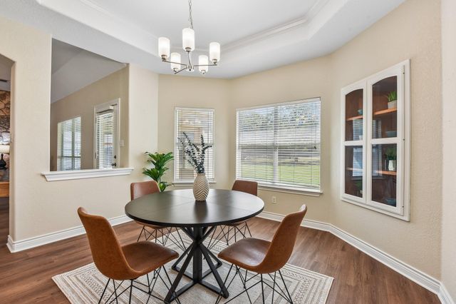 100 Grove LN, Buda, TX 78610