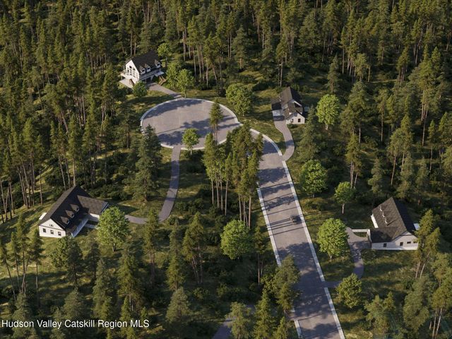 9 Truncali Drive, Marlboro, NY 12542