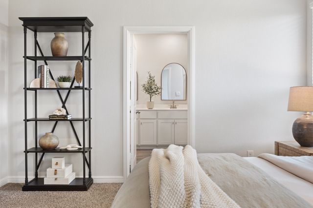 140 Orchard Pines Place, Boyd, TX 76023