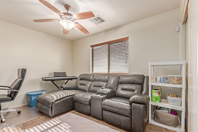 2261 N MAGDELENA Place, Casa Grande, AZ 85122