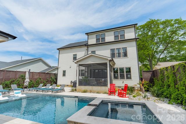 344 Melbourne Court, Charlotte, NC 28209