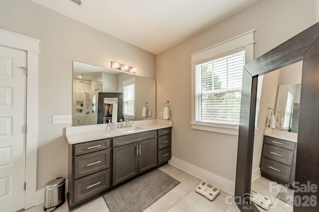 344 Melbourne Court, Charlotte, NC 28209