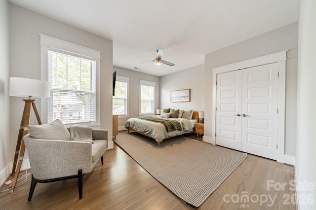 344 Melbourne Court, Charlotte, NC 28209