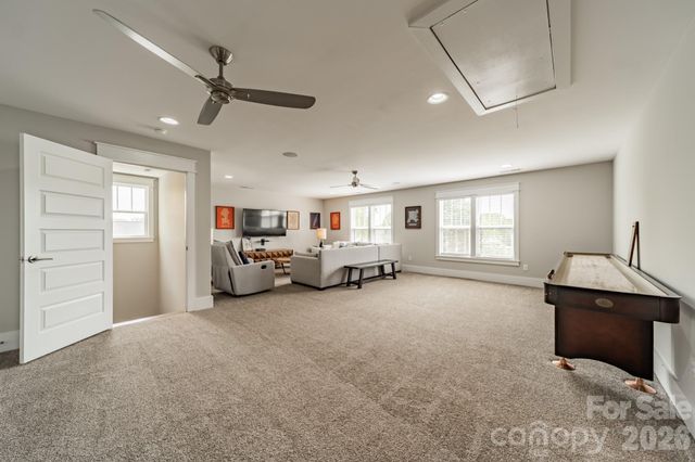 344 Melbourne Court, Charlotte, NC 28209