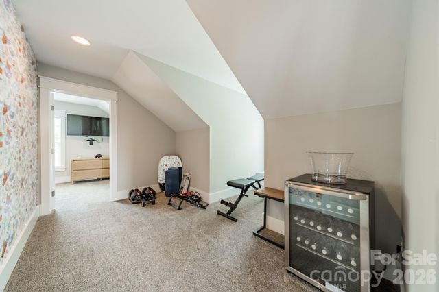 344 Melbourne Court, Charlotte, NC 28209