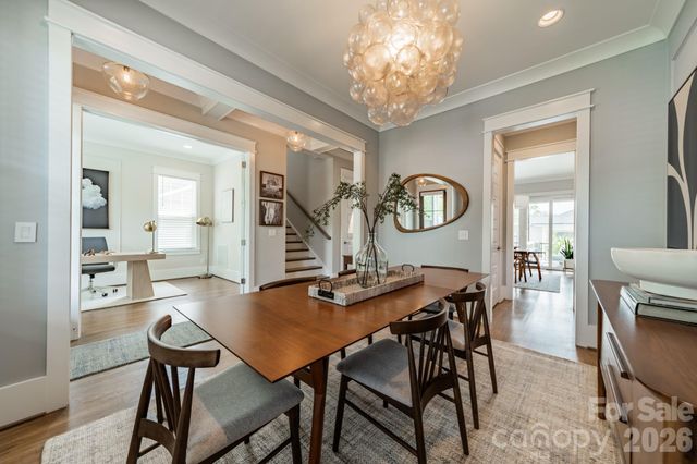 344 Melbourne Court, Charlotte, NC 28209