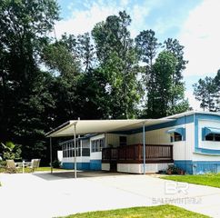 1302 Pensacola Drive, Lillian, AL 36549