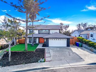 2858 Lehigh Court, Oceanside, CA 92056