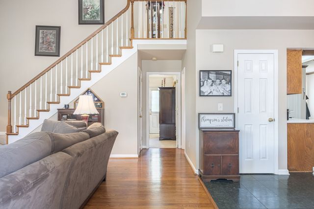 2858 Iroquois Dr, Thompsons Station, TN 37179