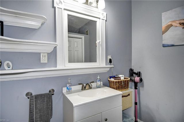 138 Linden AVE, Portsmouth, VA 23704