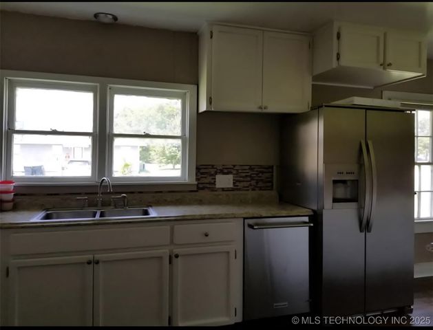 301 E Main, Bokchito, OK 74726