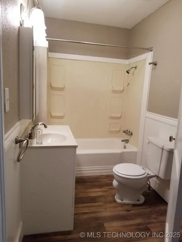 301 E Main, Bokchito, OK 74726