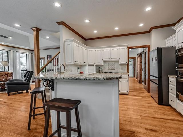 813 Parkside Road, Norman, OK 73072